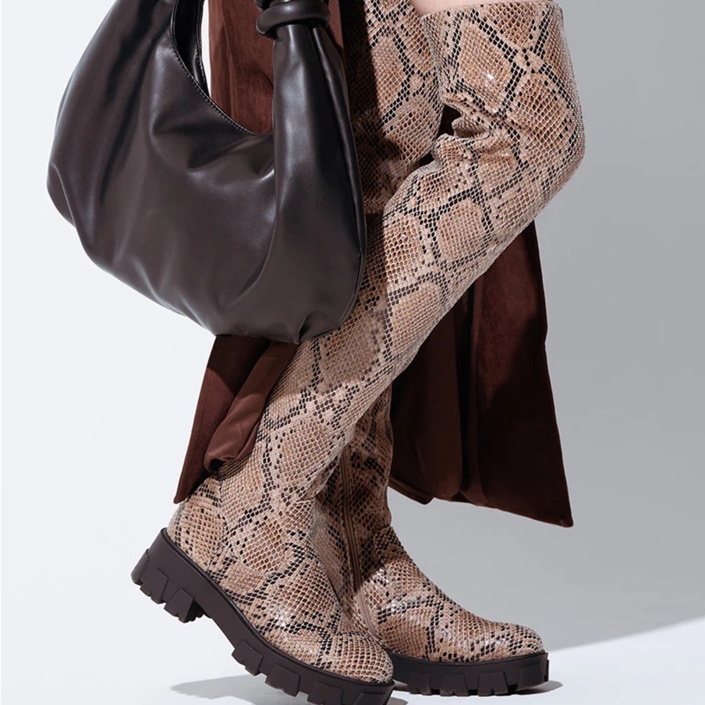 Stylish Snakeskin Over the Knee Boots